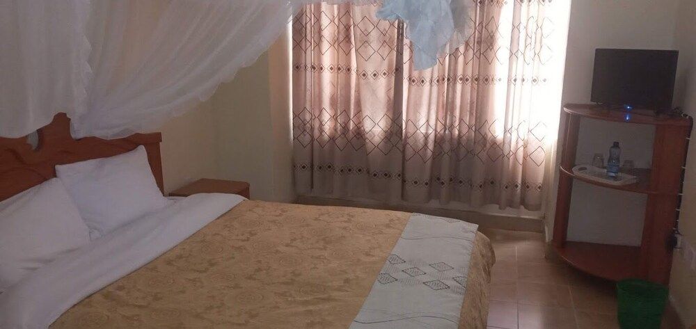 Bekam Hotel Kerugoya 3