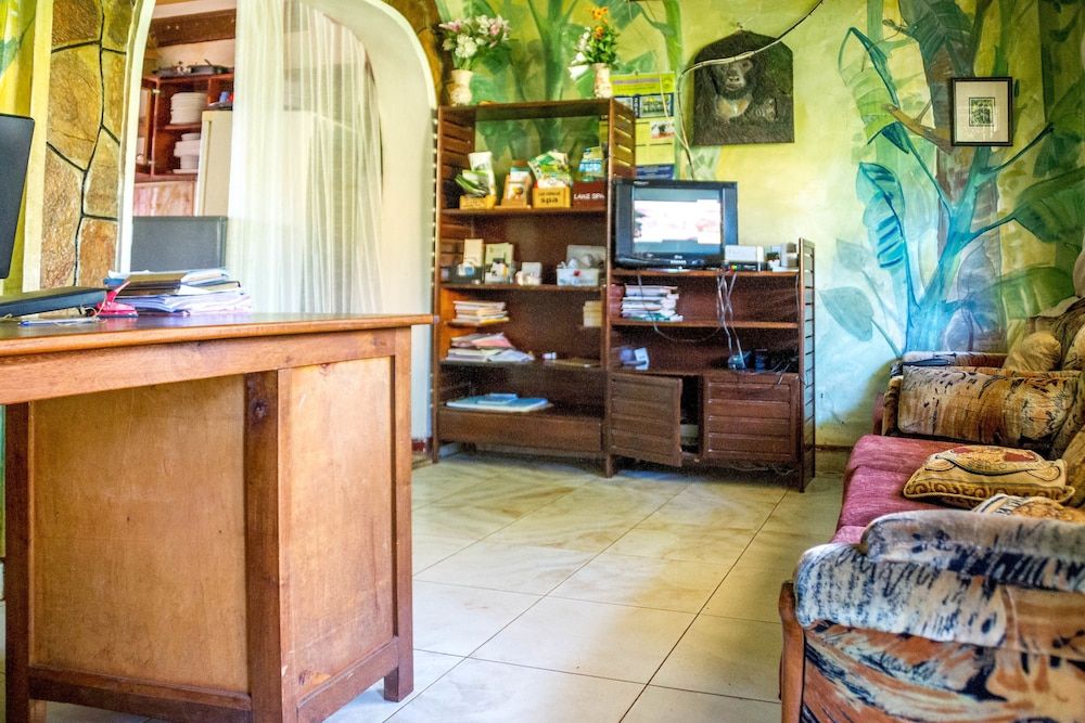 Gorilla African Guest House 2