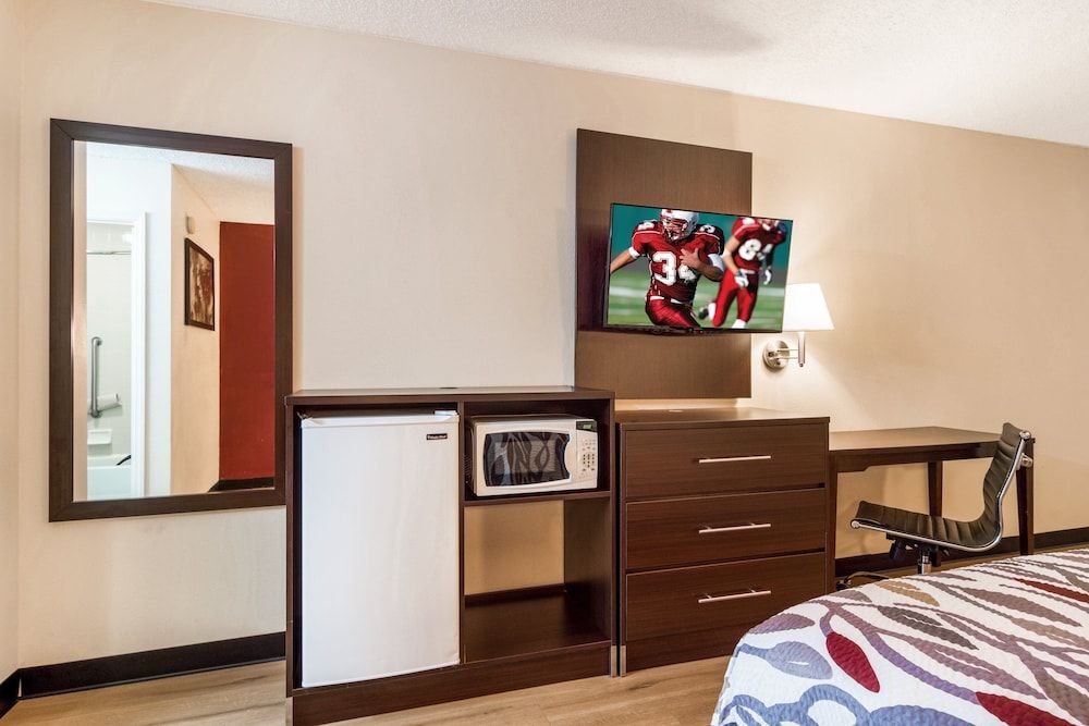 Red Roof Inn Acworth - Emerson/ LakePoint South 3