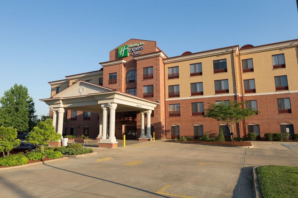 Holiday Inn Express and Suites Clinton 2 estrelas em Clinton