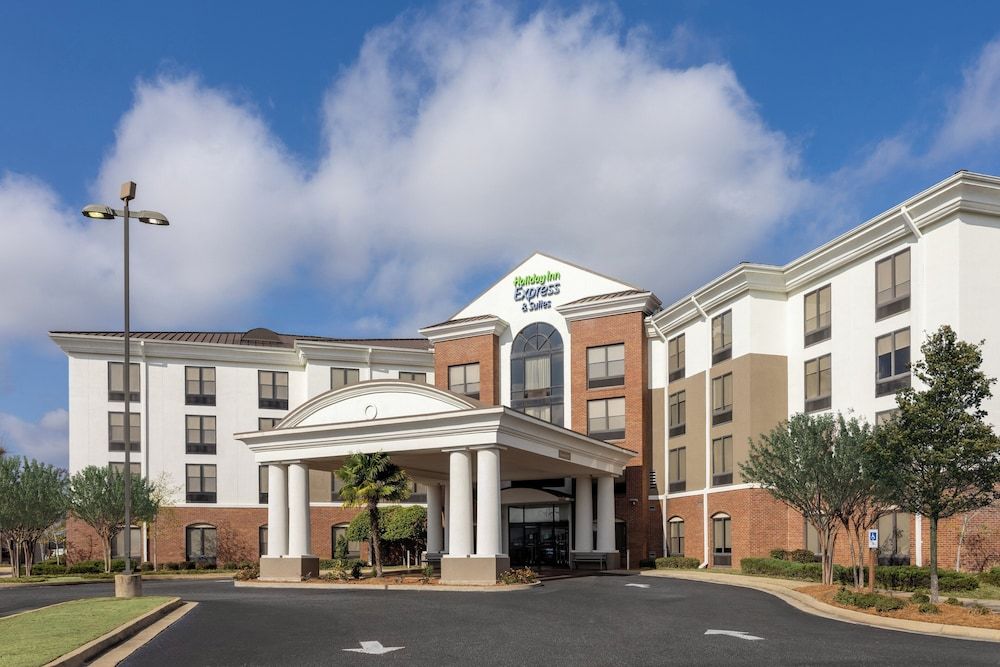 Holiday Inn Express & Suites Flowood by IHG 2 étoiles à Flowood