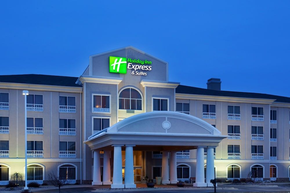 Holiday Inn Express Hotel & Suites Rockford-Loves Park by IHG 2 estrelas em Loves Park