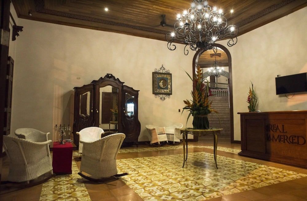 Hotel Real La Merced 2