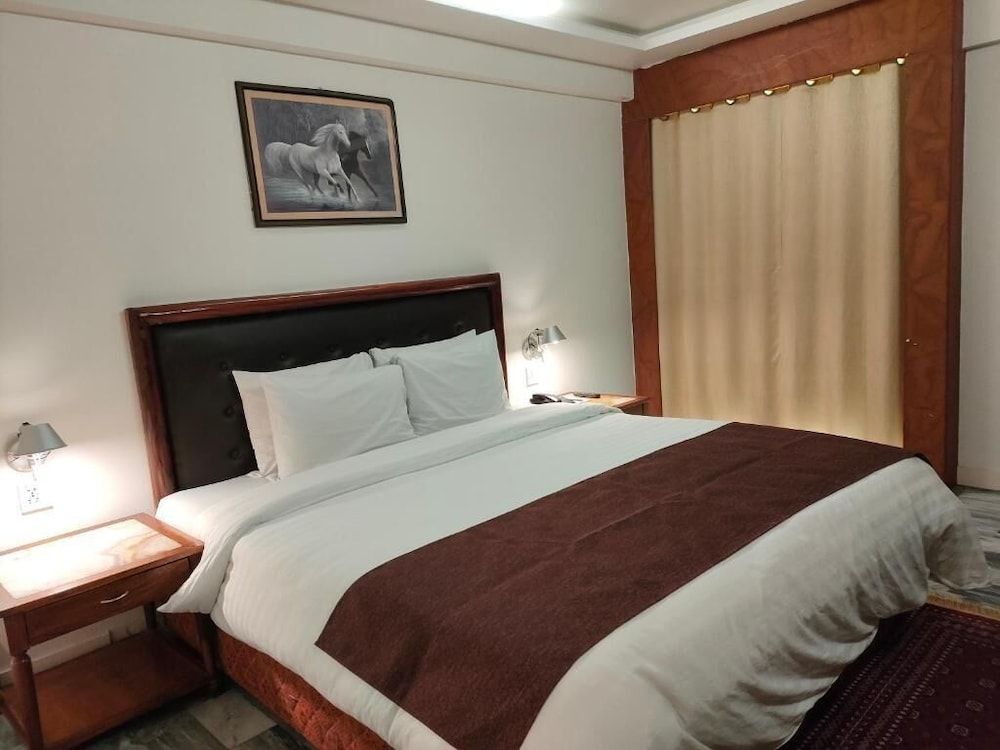 Hotel Galaxy Karachi -1 estrelas em Karachi