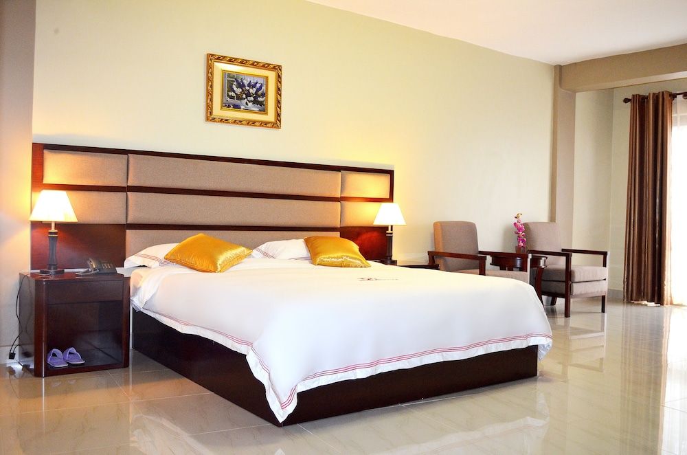Hillside Plaza Hotel 4 estrellas en Kampala