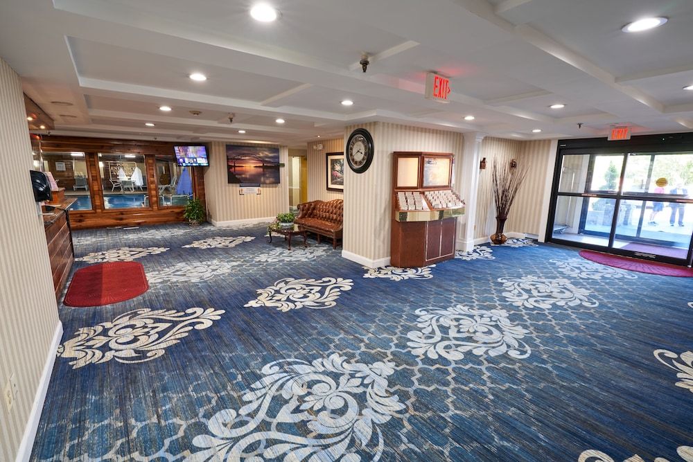 Ambassador Inn Suites 3