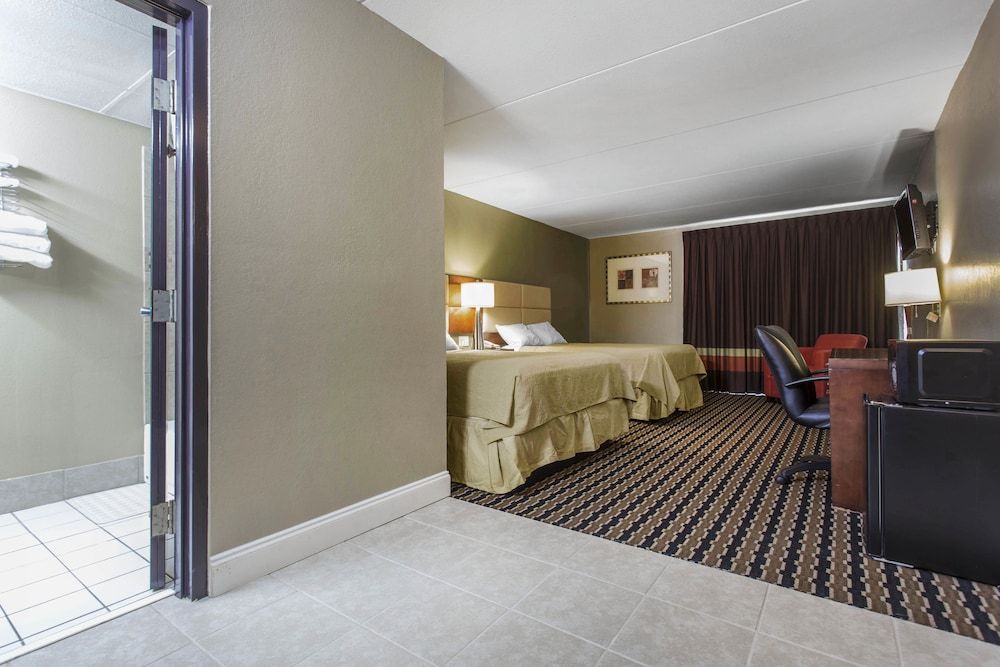 Super 8 by Wyndham Battleboro/Rocky Mount 3