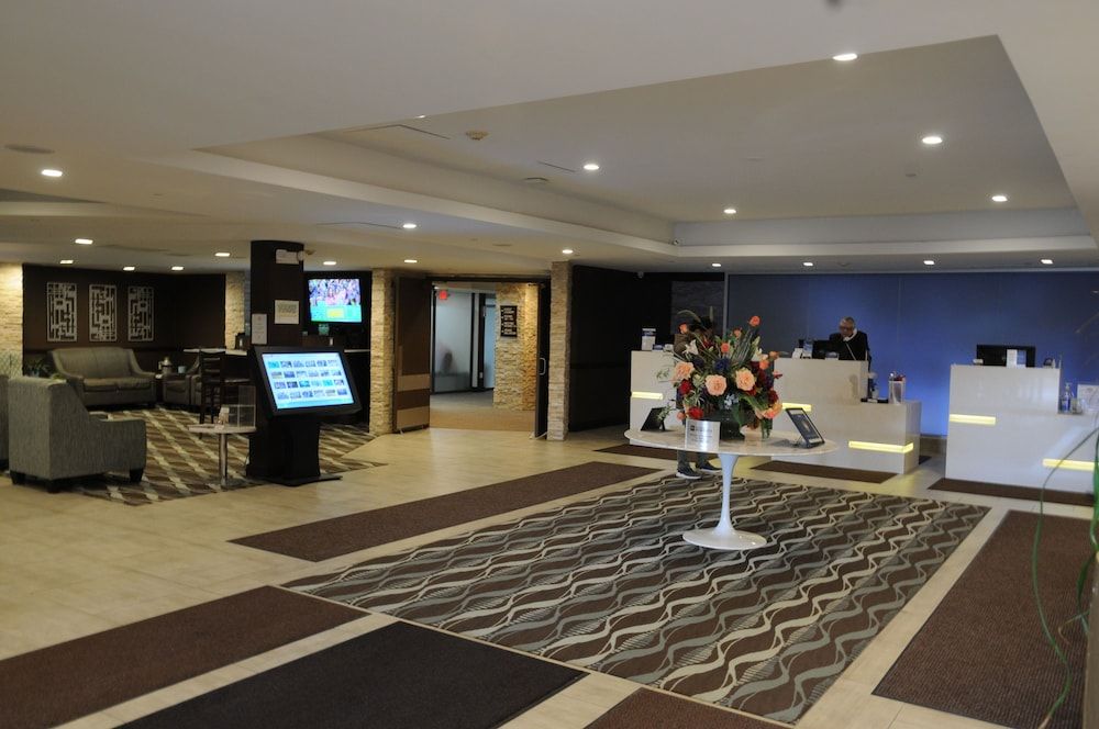 Radisson Hotel Southfield-Detroit 2