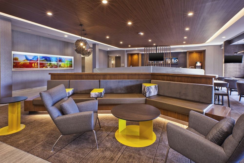 SpringHill Suites by Marriott St. Joseph Benton Harbor 3