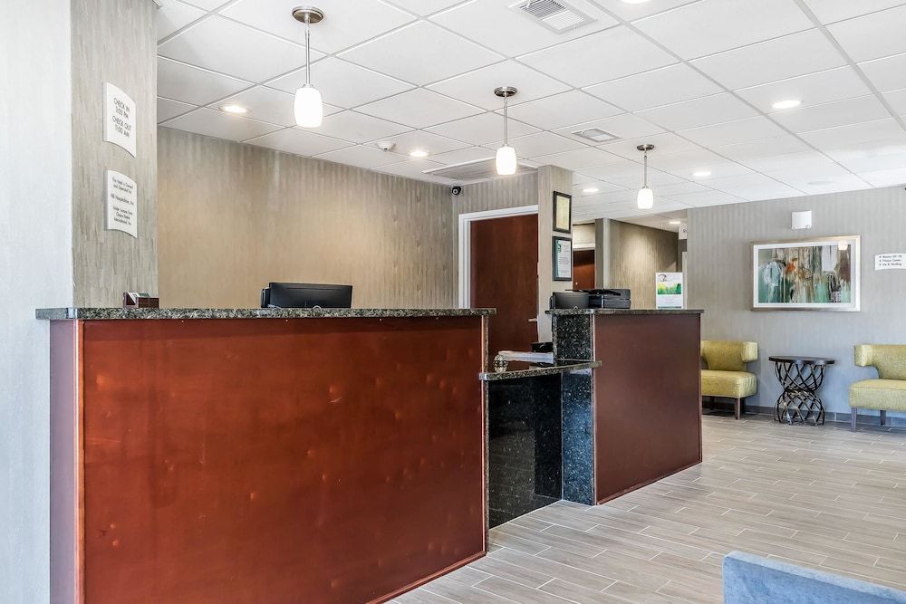 Quality Inn Pleasant View 2