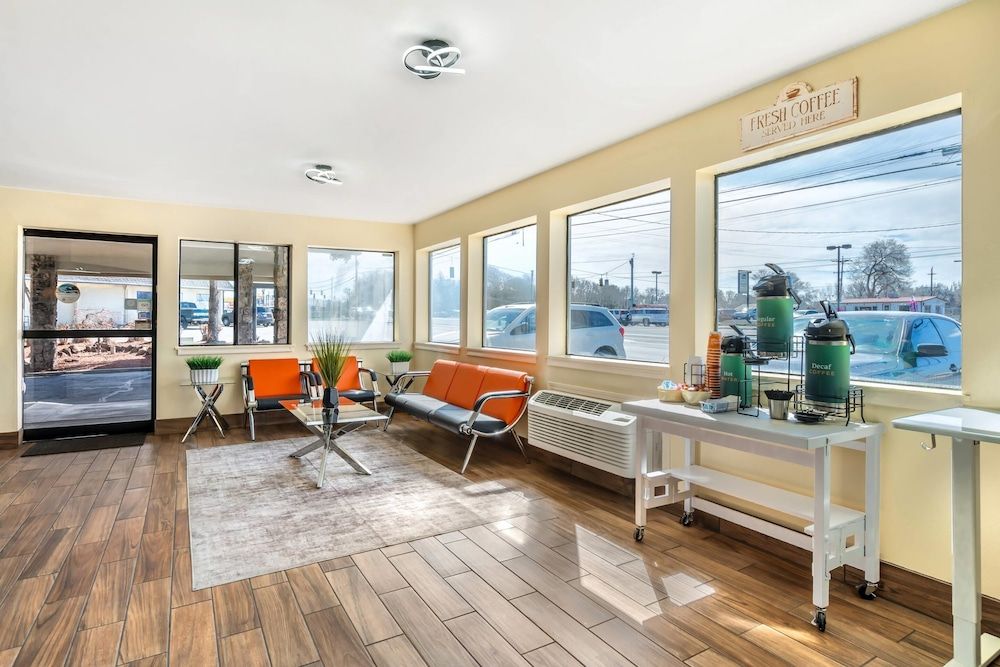 Quality Inn Klamath Falls - Crater Lake Gateway 2