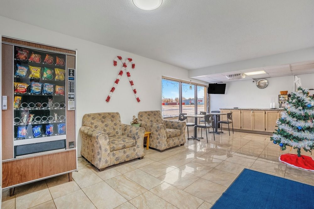 Devils Lake Inn By OYO Near Devils Lake Regional Airport 3