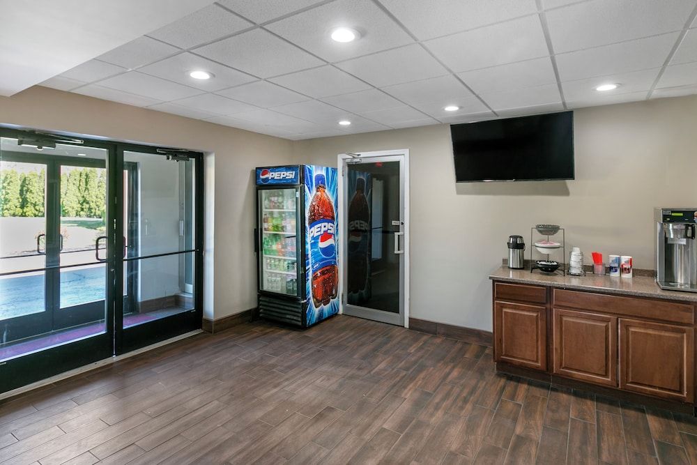 Knights Inn Bristol 2