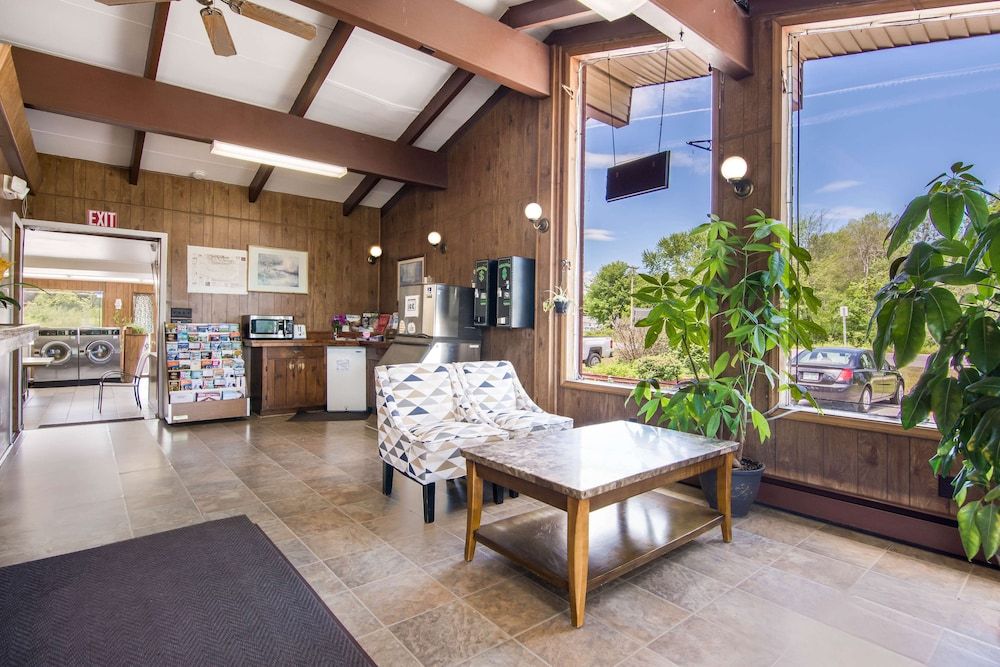 Knights Inn Amsterdam 3