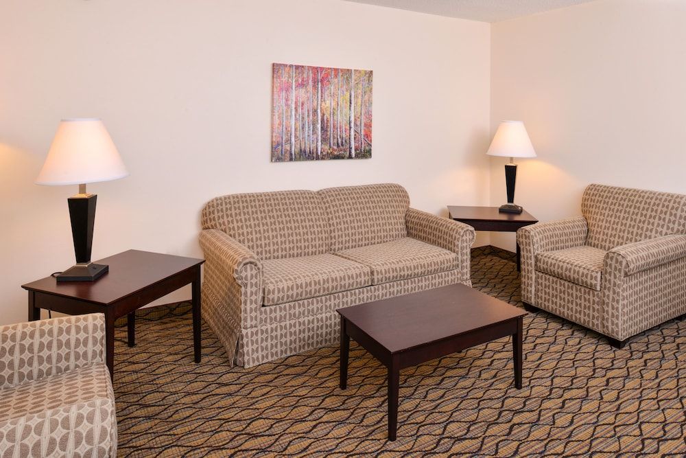 Holiday Inn Express St. Croix Valley 3