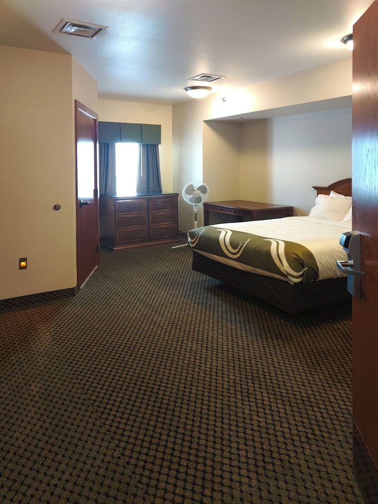 Roosevelt Hotel 3
