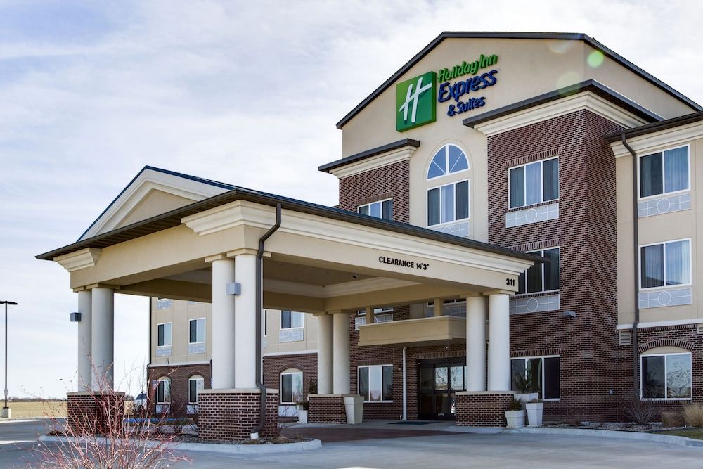 Holiday Inn Express & Suites Nevada by IHG 3 étoiles à Nevada