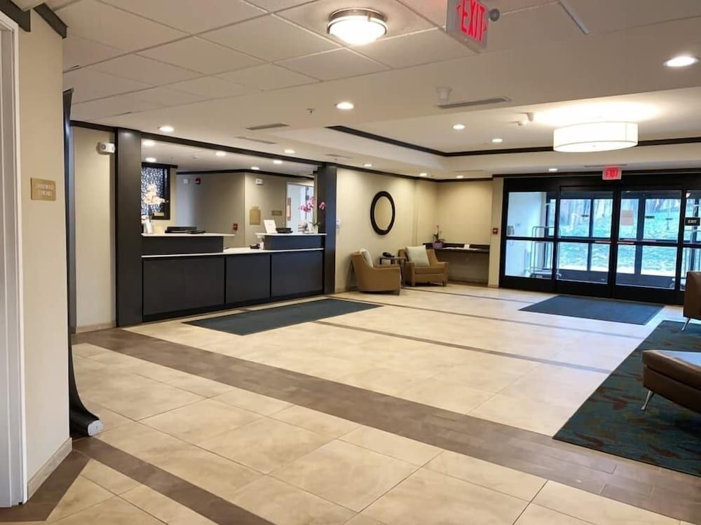 Candlewood Suites Belle Vernon by IHG 3