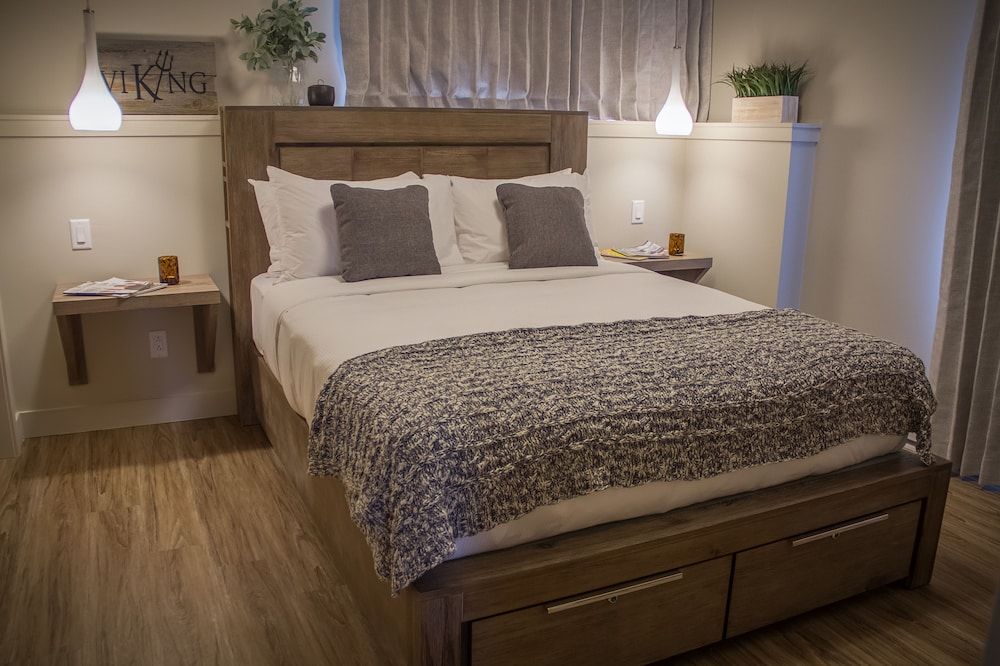 Le Viking Resort & Marina 3