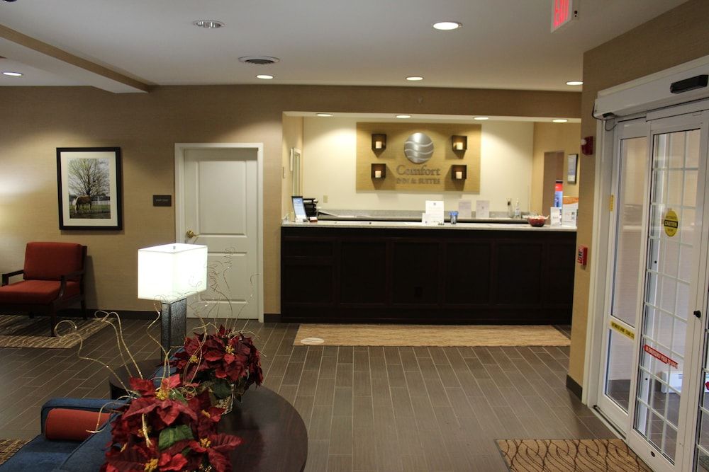 Comfort Inn & Suites Northern Kentucky 3