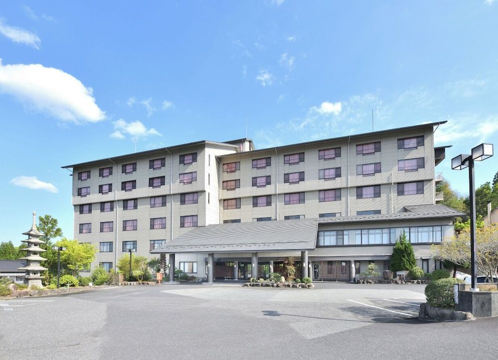 Yunogo Onsen HOTEL YUNOMORI BISYUNKAKU 3 estrelas em Mimasaka