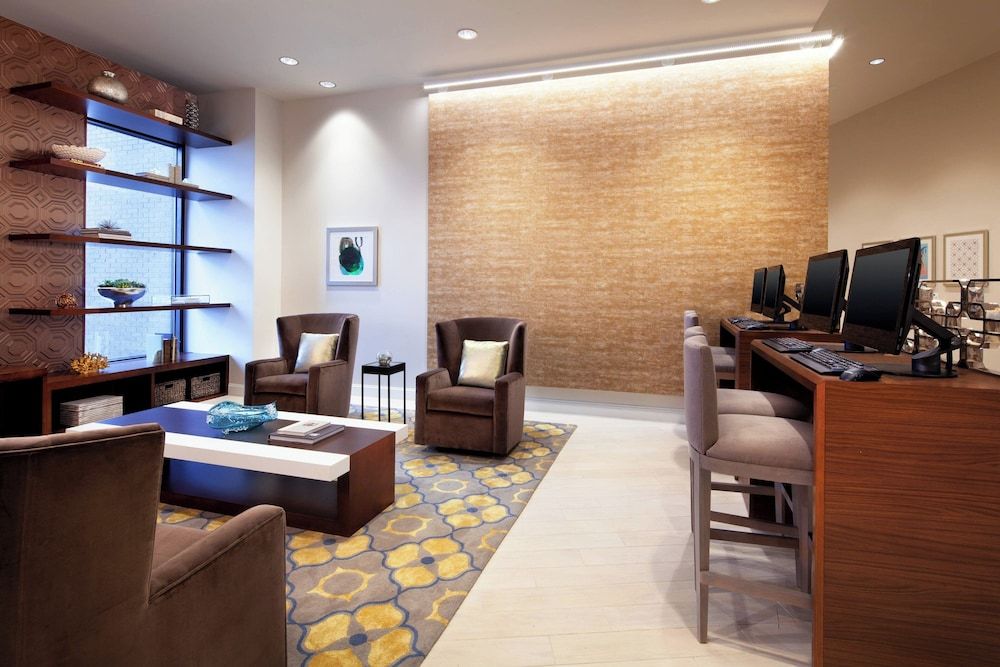 Sheraton McKinney Hotel 3