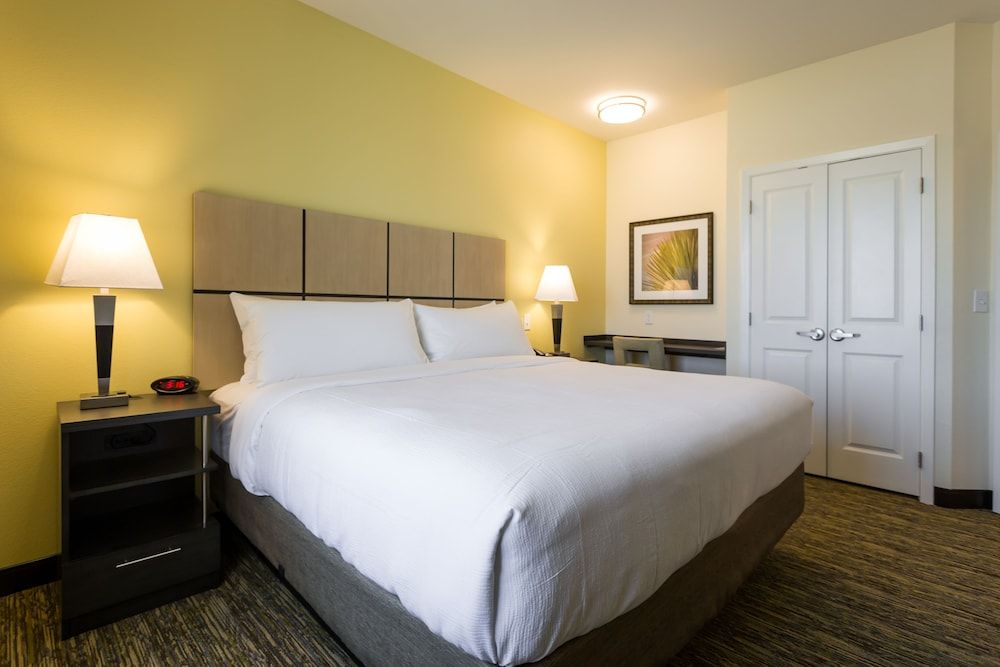 Candlewood Suites Buda - Austin SW by IHG 3