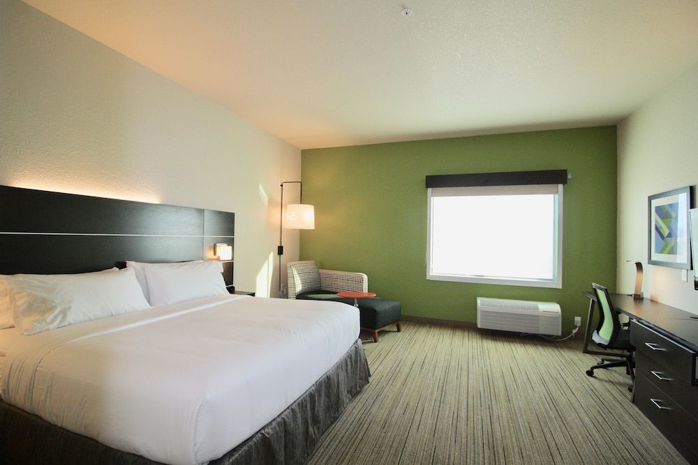 Holiday Inn Express & Suites Kirksville - University Area by IHG 2