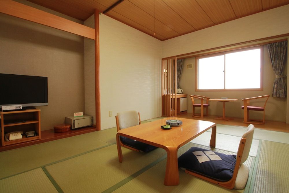 Iwanai Kogen Hotel 3