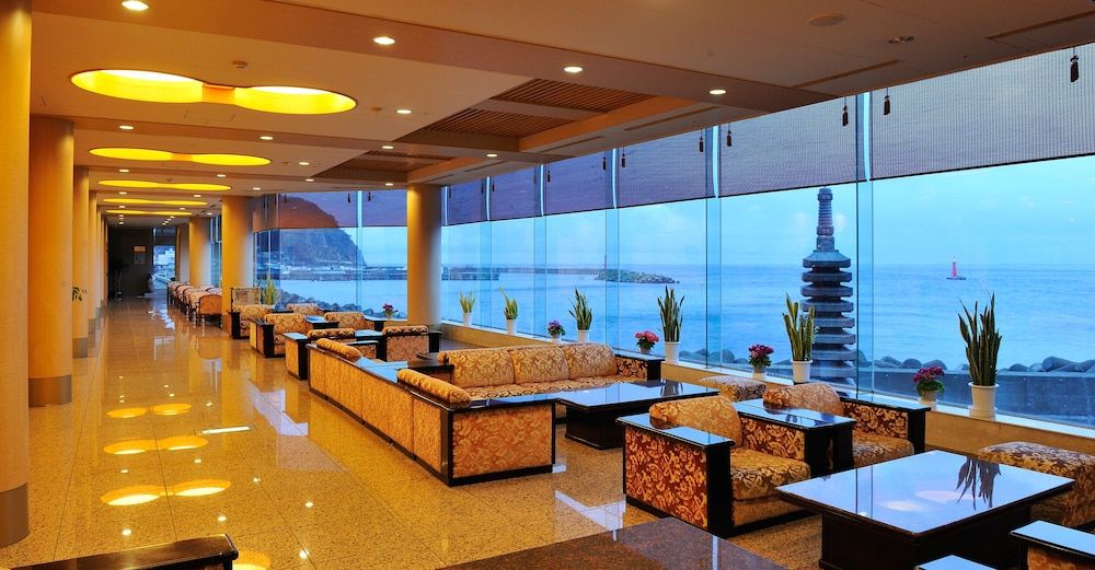 Mikazuki Sea-Park Hotel Awa Kamogawa 3