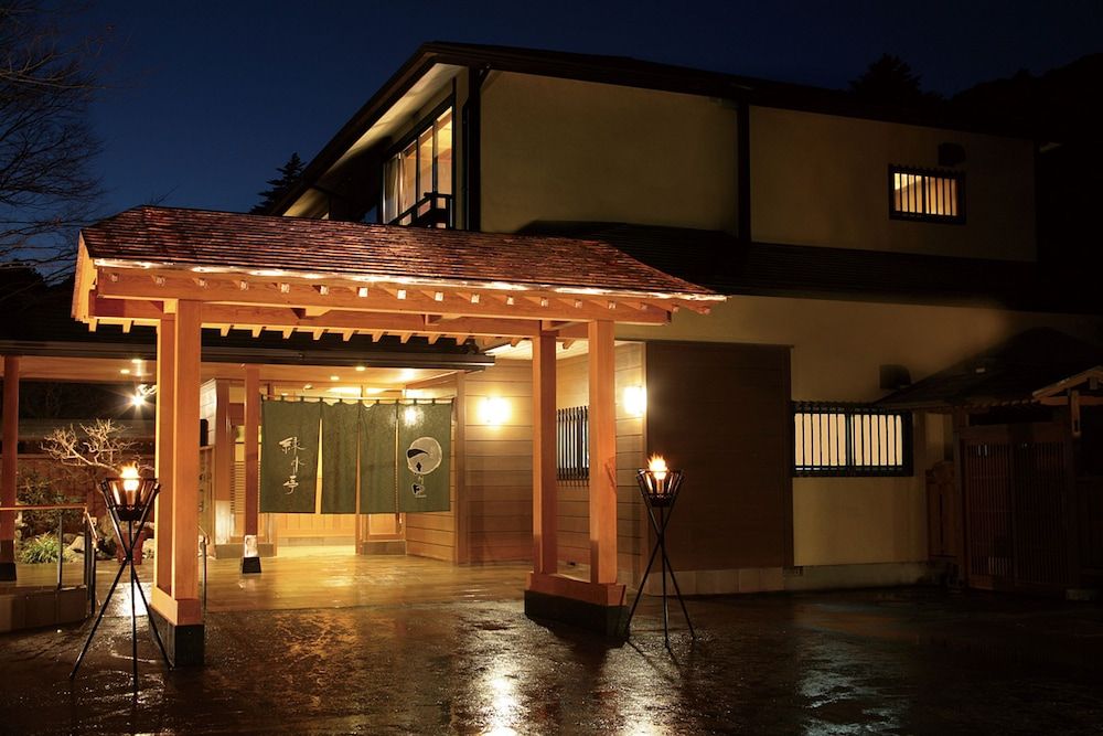 Ryokusuitei 4 estrelas em Kamogawa