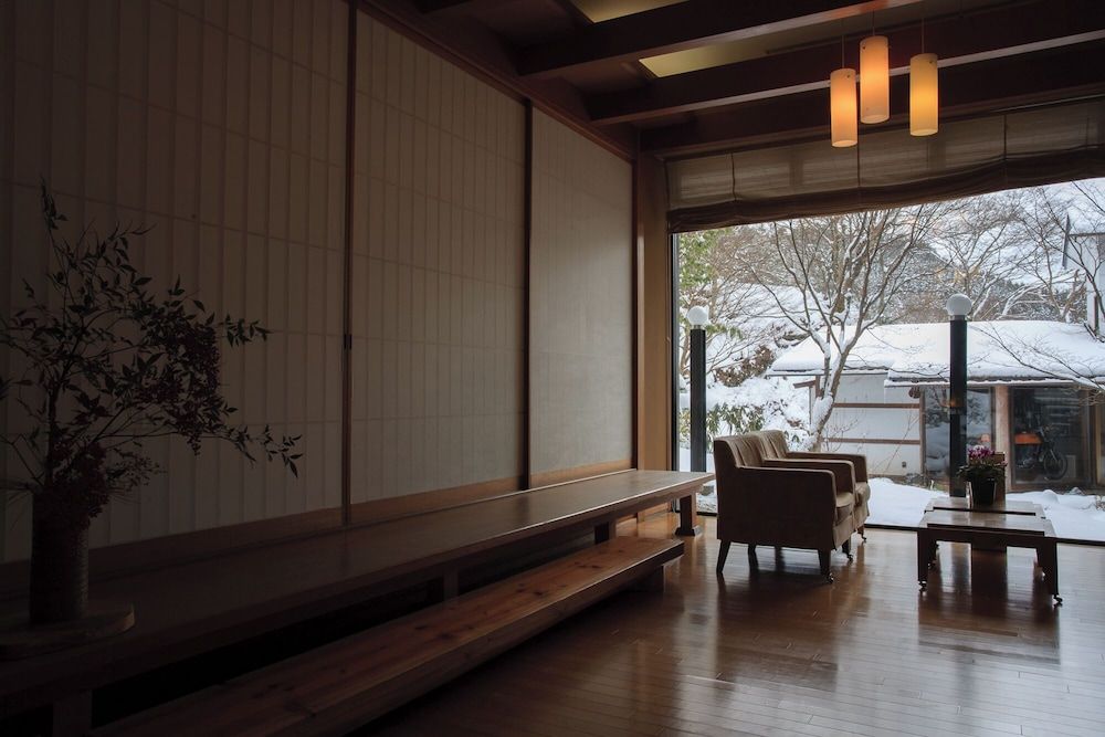 Nukumorino-yado Komanoyu 3