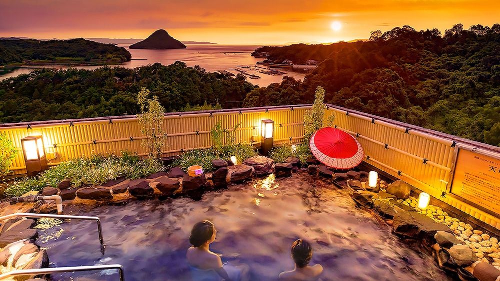 Ooedo Onsen Monogatari Amakusa Hotel Kameya 3 estrelas em Kami Amakusa