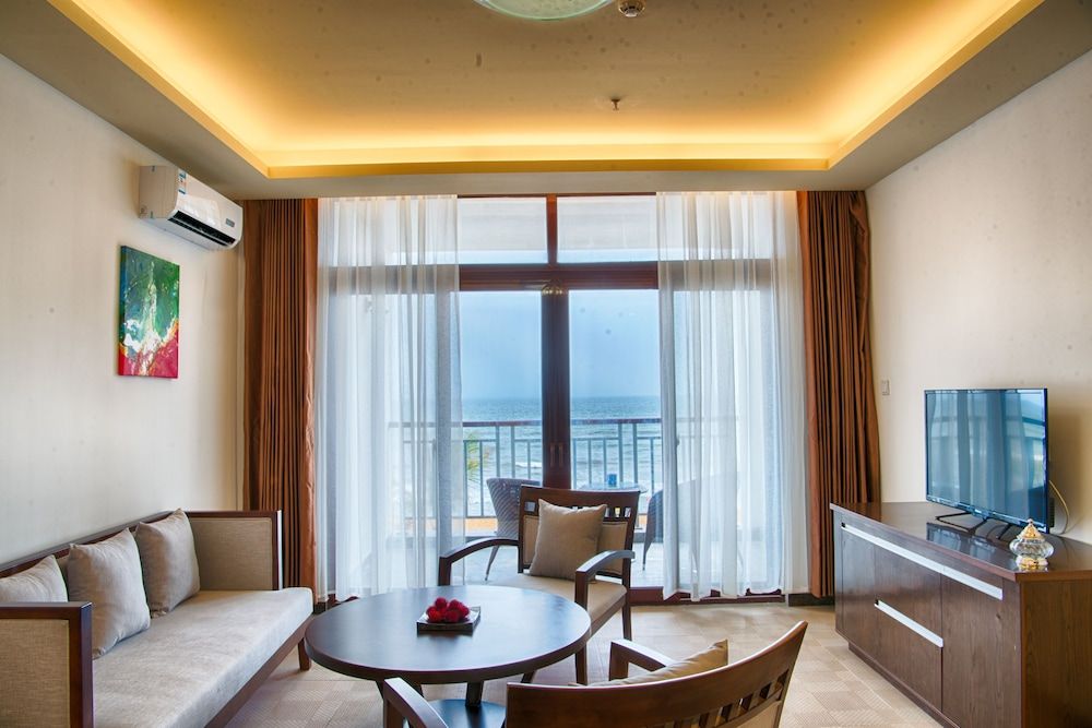 Jie Jie Beach Hotel 3