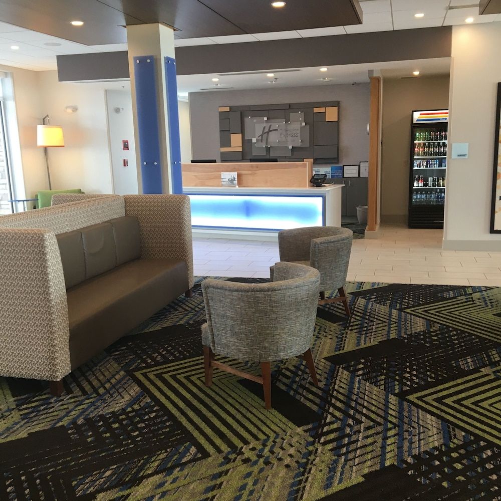 Holiday Inn Express and Suites Nebraska City by IHG 2
