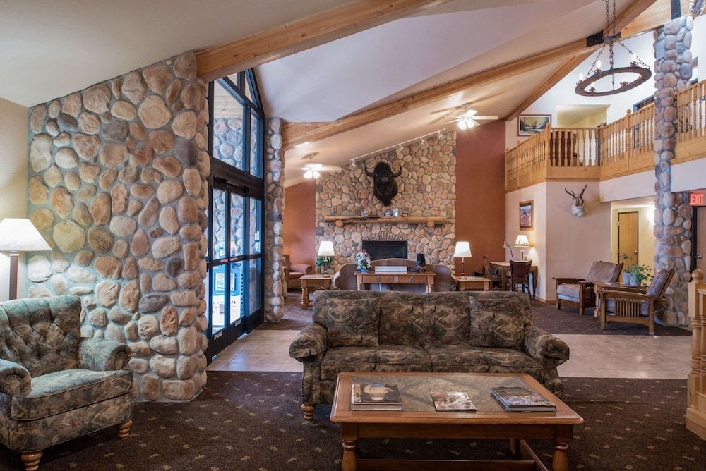 AmericInn by Wyndham Belle Fourche 2