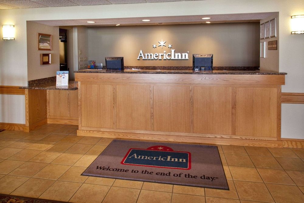 AmericInn by Wyndham Anamosa 2