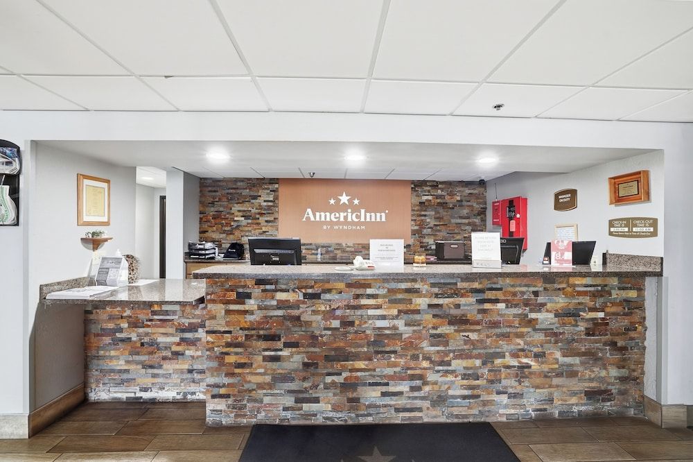 AmericInn by Wyndham White Bear Lake St. Paul 3