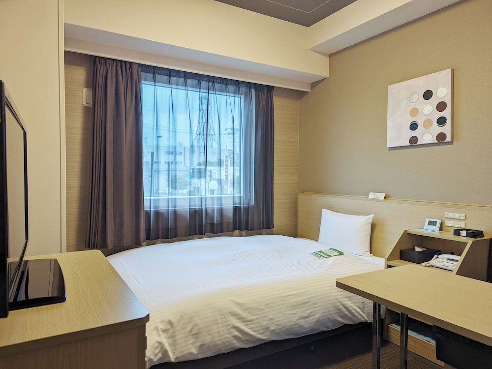 Hotel Route-Inn Oshu 3