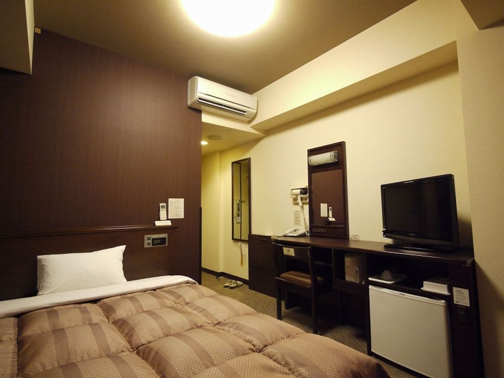 Hotel Route-Inn Ota Minami - Route 407 3