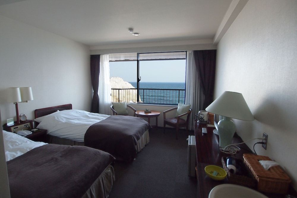 Isohara Seaside Hotel 2