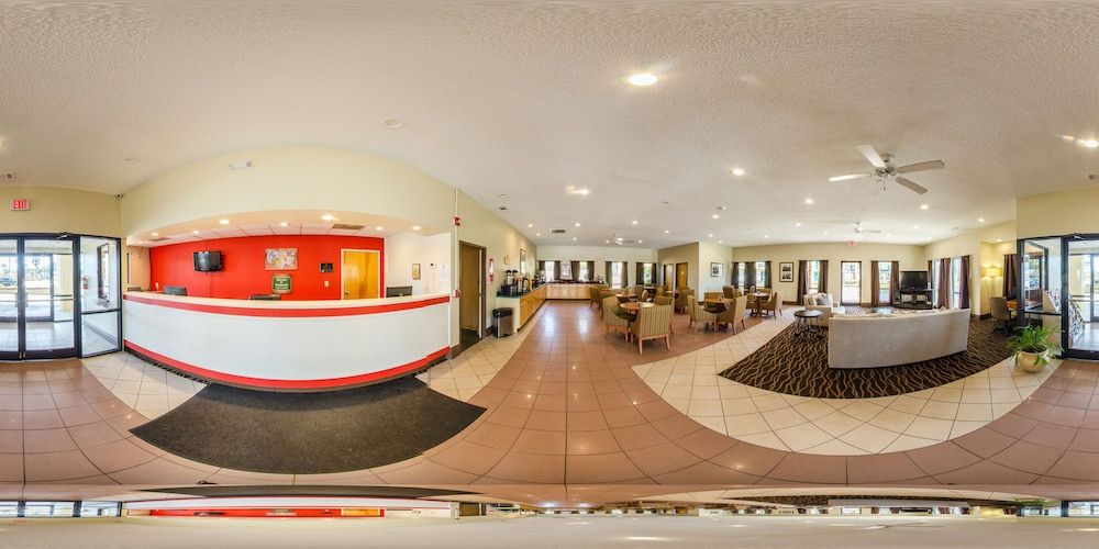 Econo Lodge Inn & Suites Hardeeville 3
