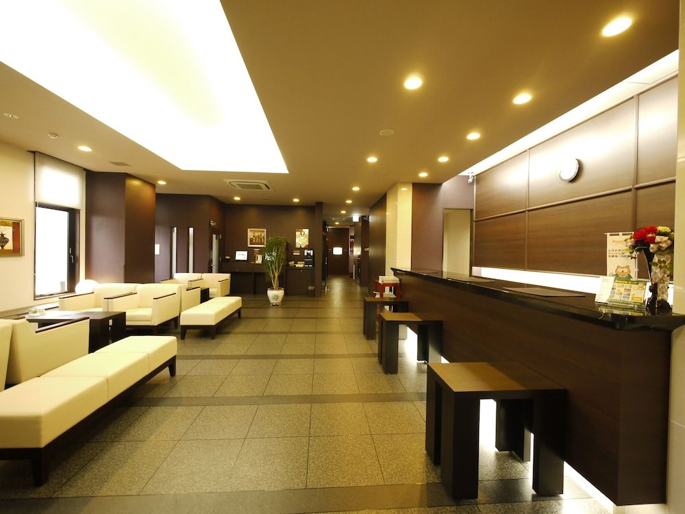 Hotel Route Inn Uozu 2