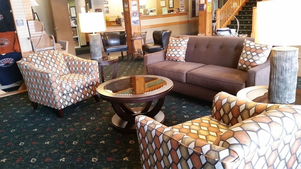 AmericInn by Wyndham Calumet 2