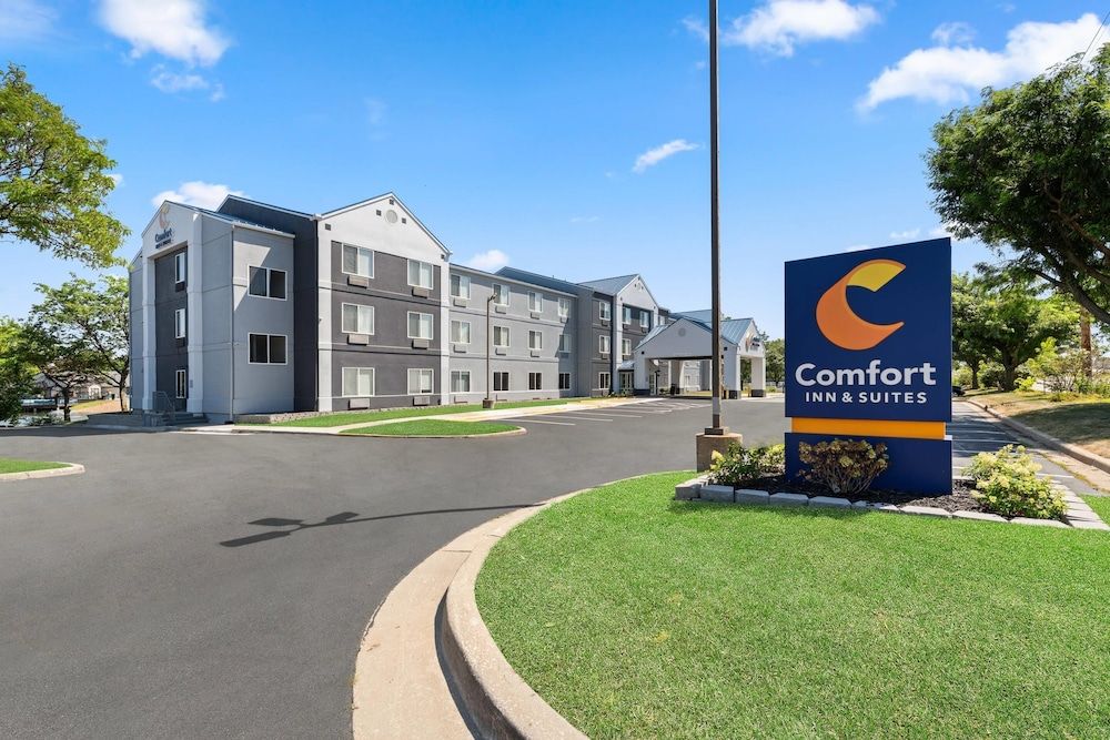 Comfort Inn & Suites Olathe - Kansas City 3 estrelas em Olathe