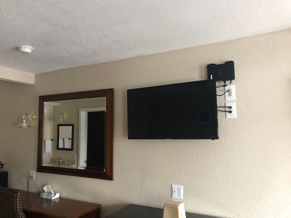 Knights Inn Harrisonville 2