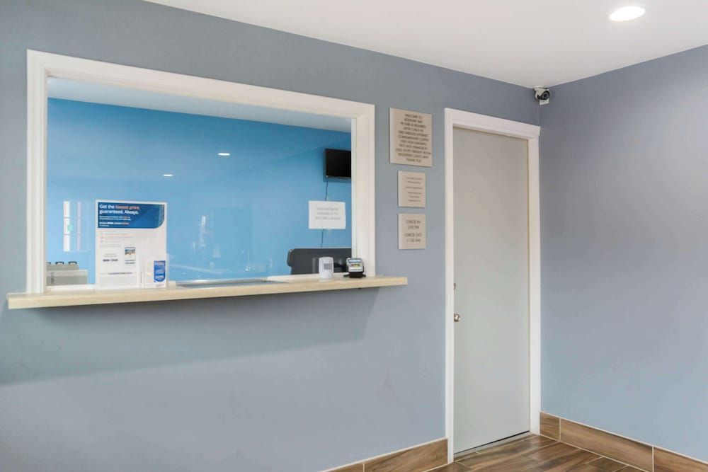 Rodeway Inn Milford 2