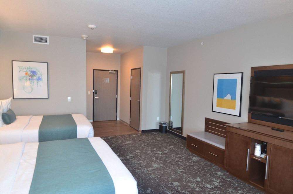 Best Western Premier Ankeny Hotel 3