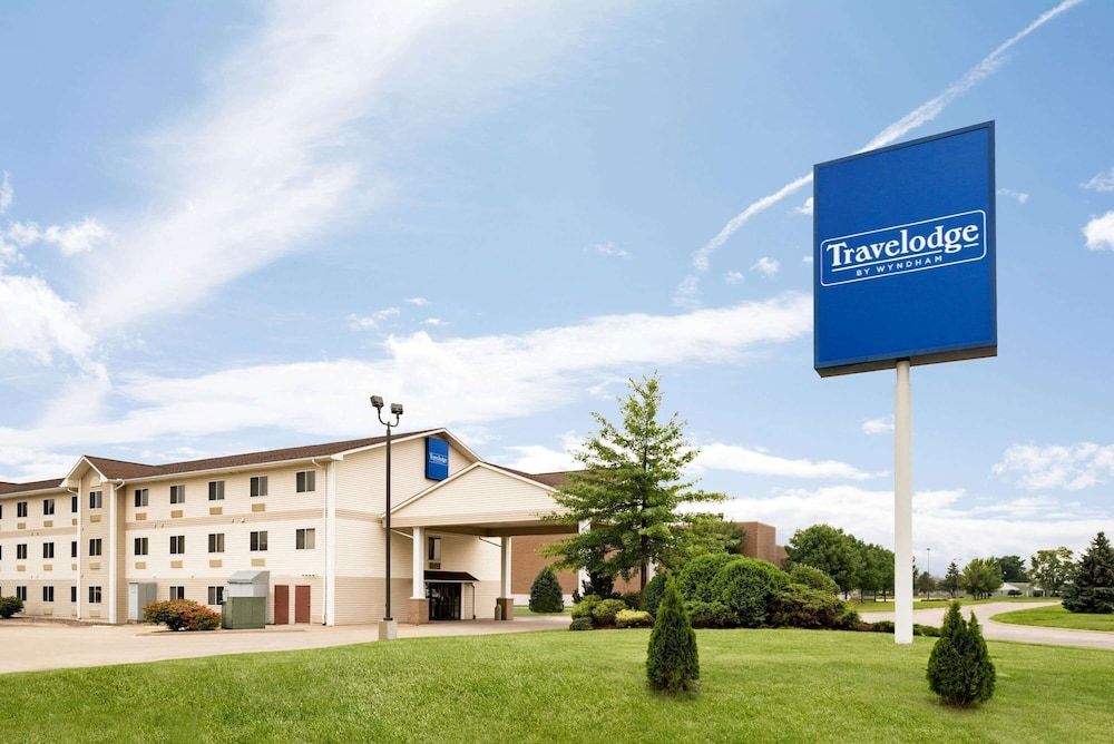 Travelodge by Wyndham Clinton Valley West Court 3 estrelas em Clinton