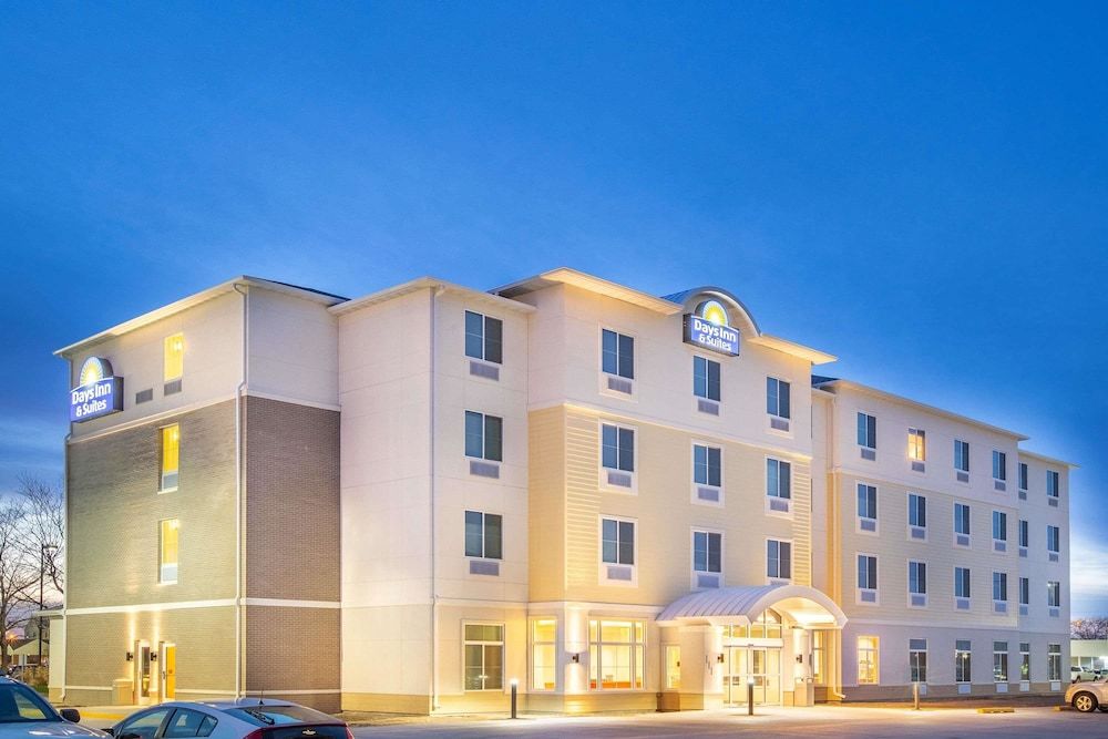 Days Inn & Suites by Wyndham Kearney 2 estrellas en Kearney
